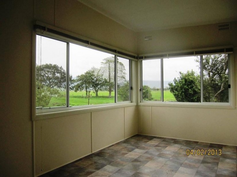 585 Bolong Road, Bomaderry NSW 2541