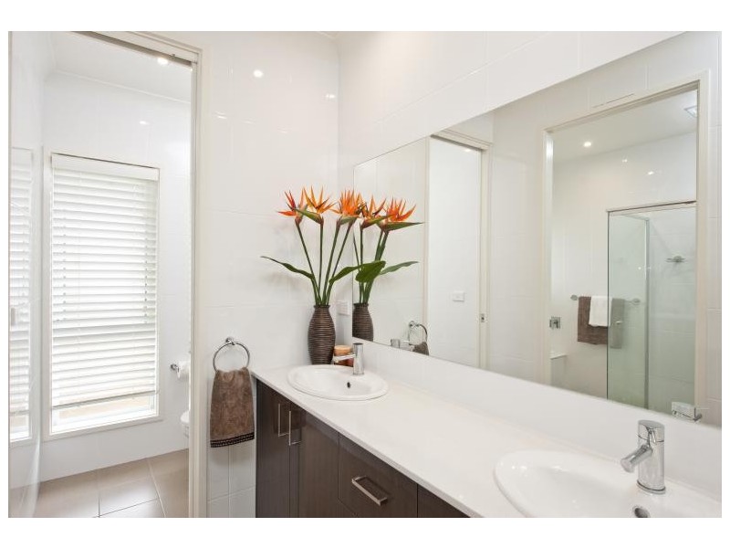 5 Ikara Place, North Nowra NSW 2541