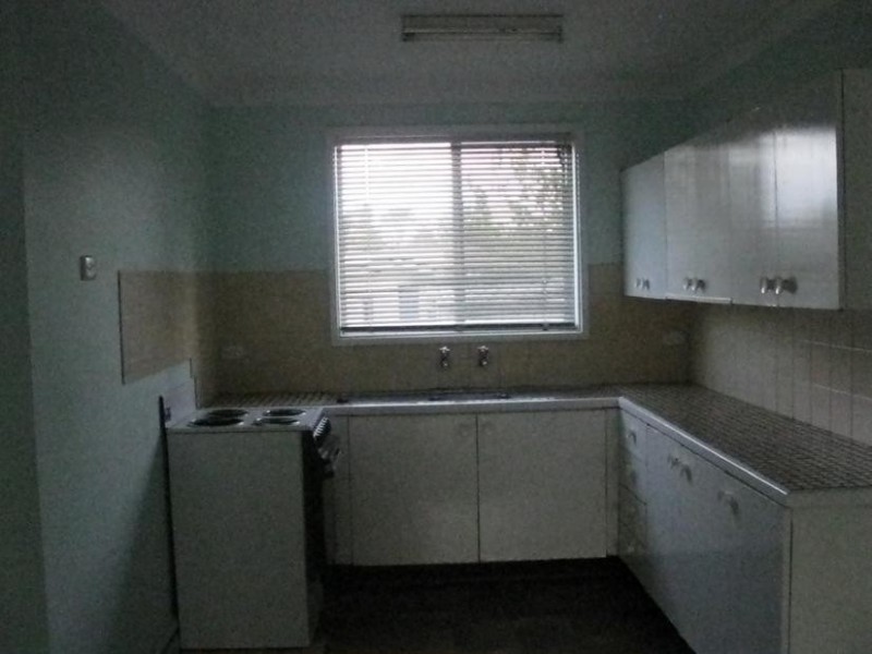 2/23 Meroo Road, Bomaderry NSW 2541