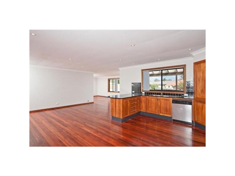 36 Sophia Road, Worrigee NSW 2540