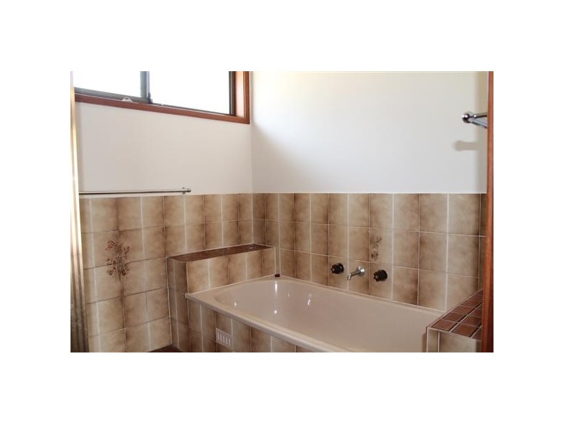 103 McMahons Road, North Nowra NSW 2541