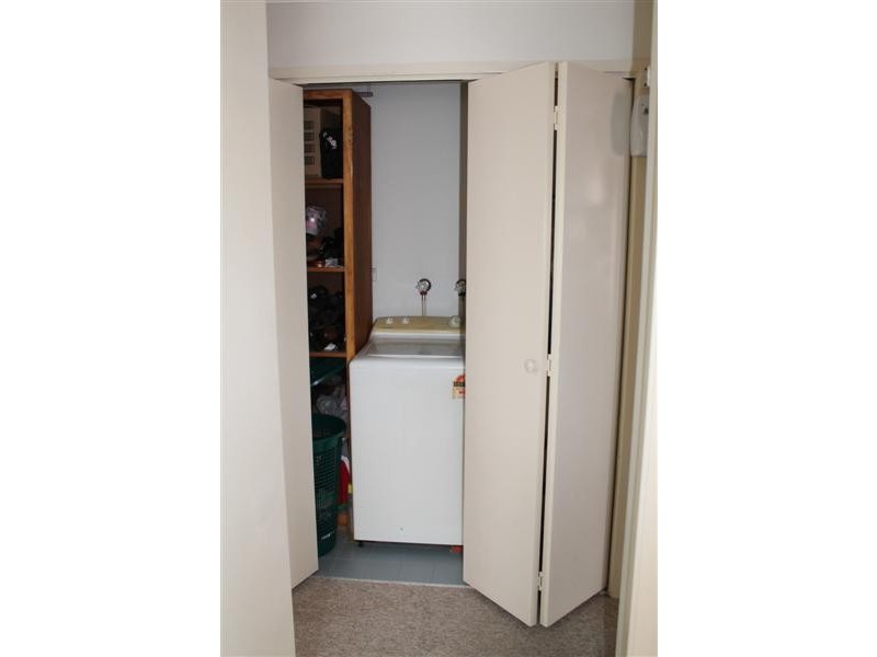 2/4 Harvey Place, North Nowra NSW 2541