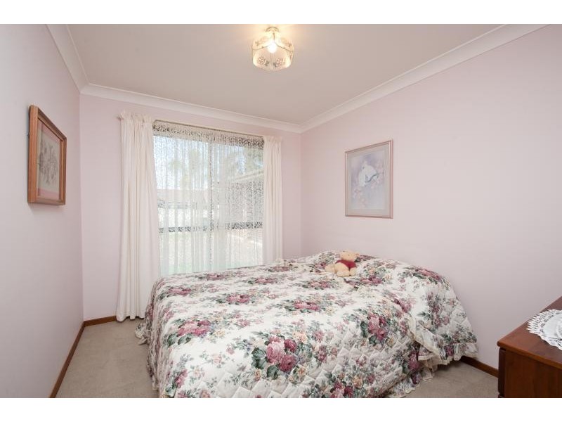 10 Chatsworth Crescent, North Nowra NSW 2541