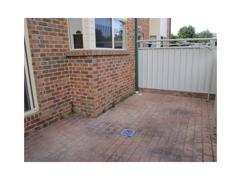 3/3 Campbell Place, Nowra NSW 2541