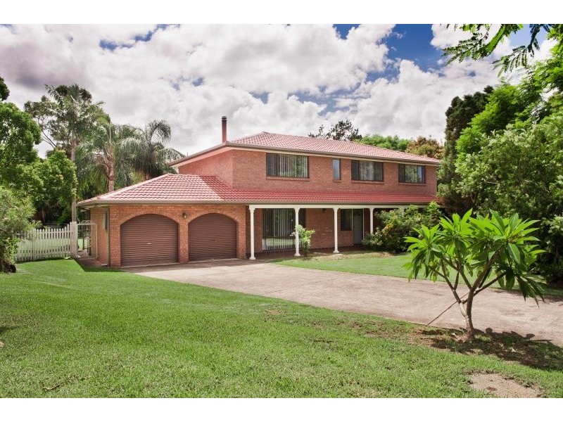 6 Shanklin Close, Bomaderry NSW 2541