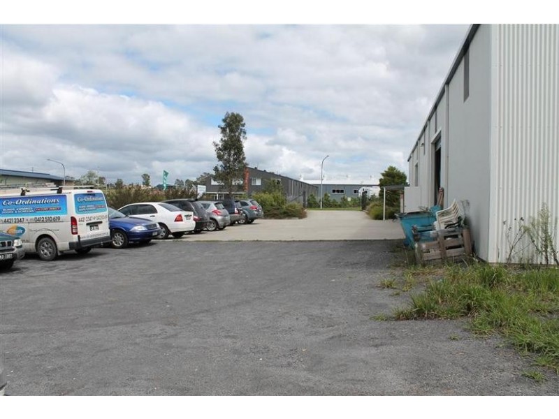 16 Cumberland Avenue, Nowra NSW 2541