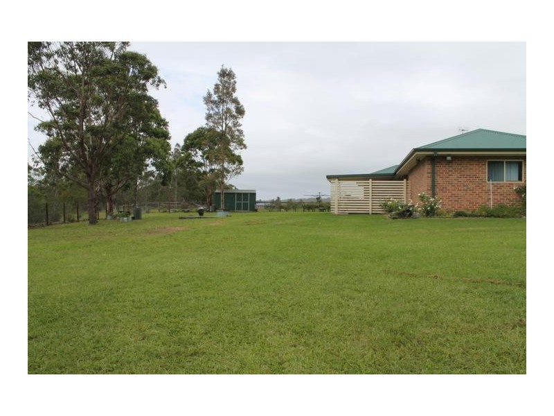 322 Stringybark Road, Nowra Hill NSW 2540