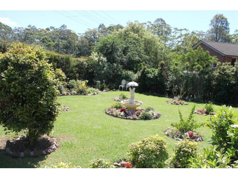 2 McDonald Avenue, Nowra NSW 2541