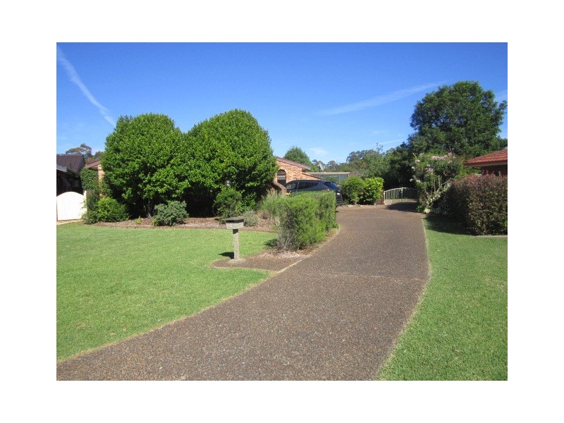 6 Booragal Place, North Nowra NSW 2541