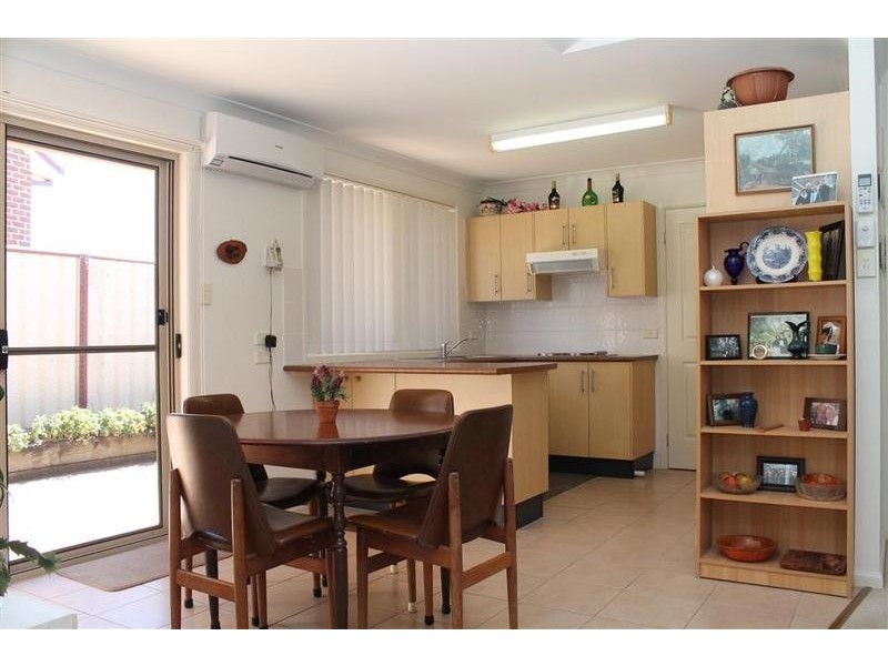 4/30 Sophia Road, Worrigee NSW 2540