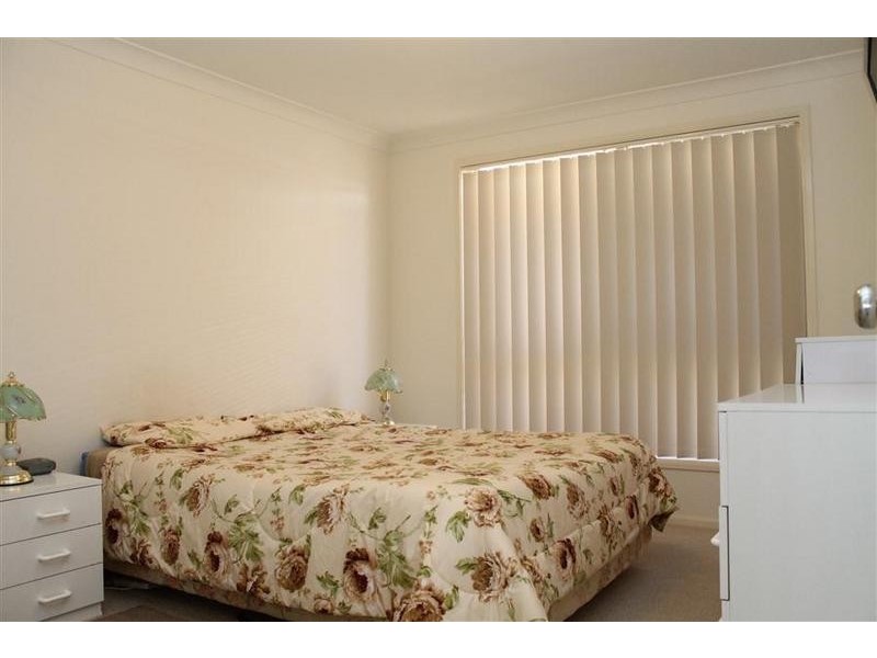 4/30 Sophia Road, Worrigee NSW 2540