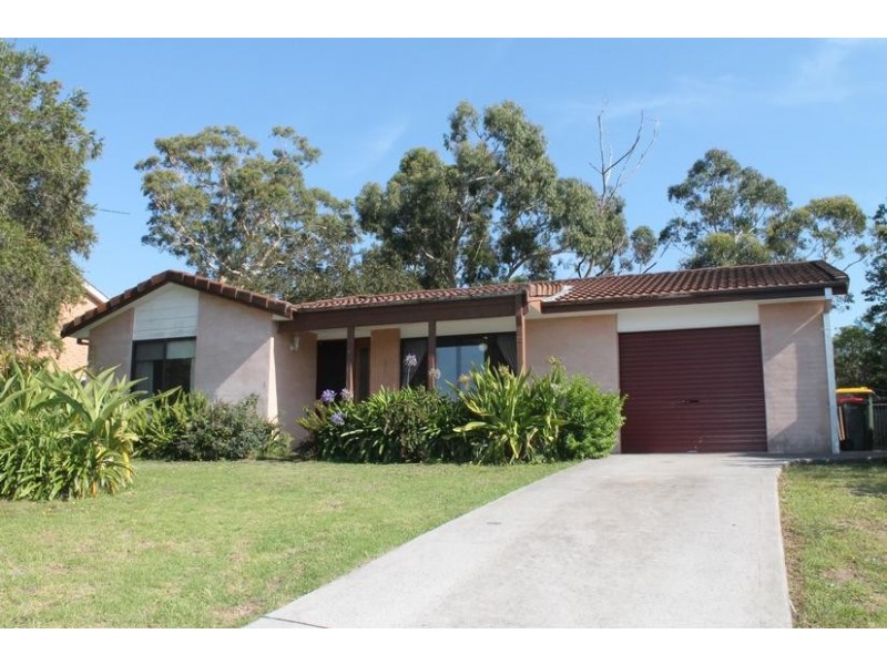 10 Beyeri Avenue, West Nowra NSW 2541