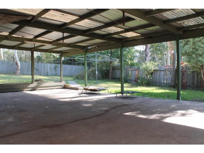 10 Beyeri Avenue, West Nowra NSW 2541