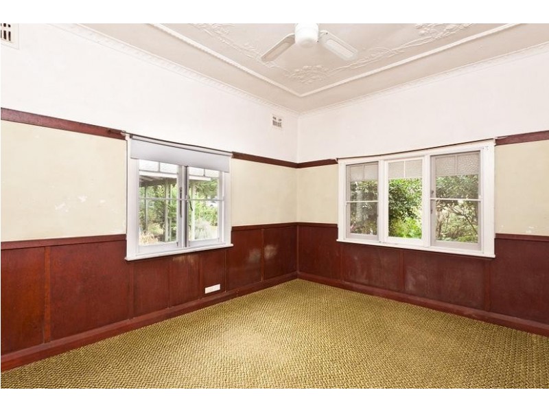 32 Shoalhaven Street, Nowra NSW 2541