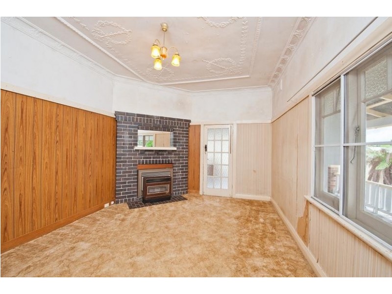 32 Shoalhaven Street, Nowra NSW 2541