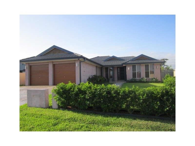 4 Mintbush Crescent, Worrigee NSW 2540