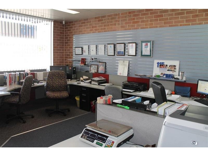 2/85 Worrigee Street, Nowra NSW 2541