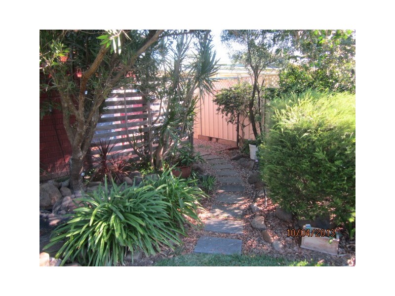 5 Crest Avenue, North Nowra NSW 2541