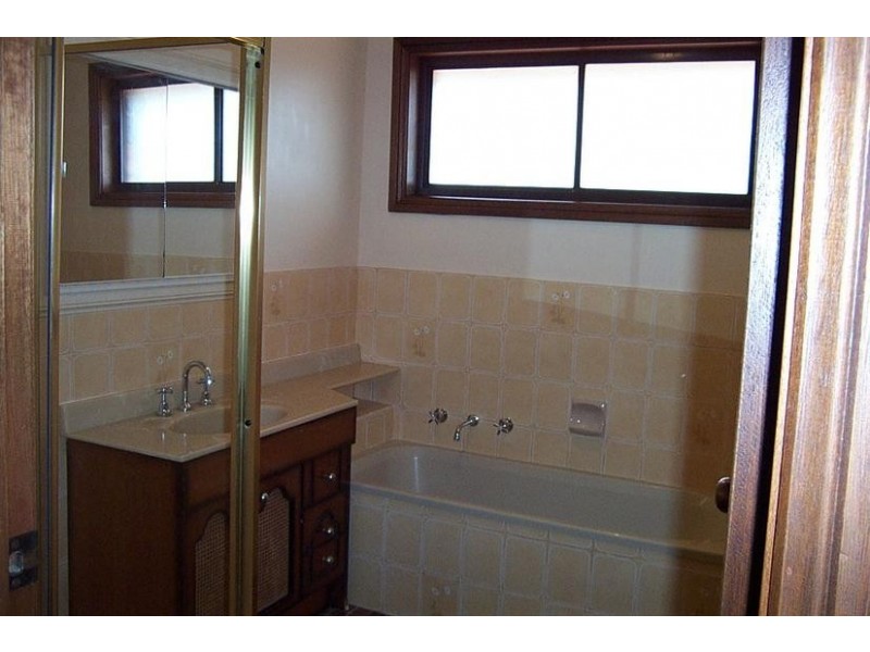 147 Osborne Street, Nowra NSW 2541