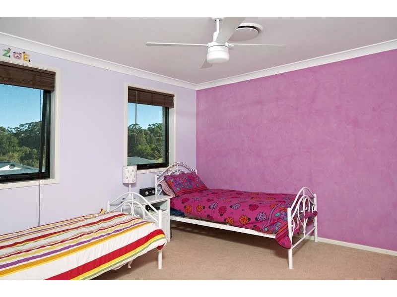 24 Emerald Drive, Meroo Meadow NSW 2540