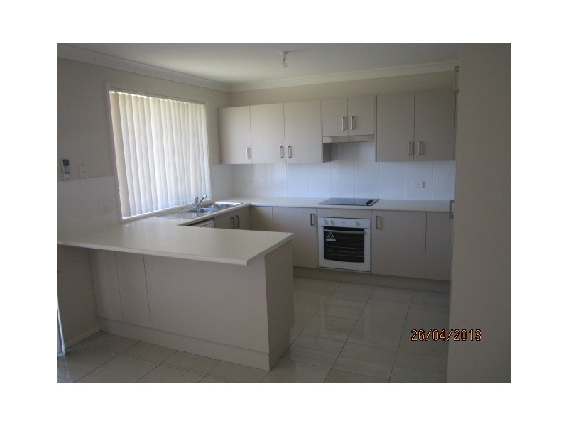 8 Doreen Court, West Nowra NSW 2541