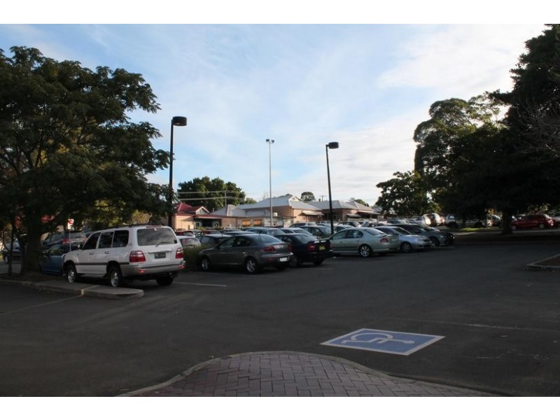 39 Berry Street, Nowra NSW 2541