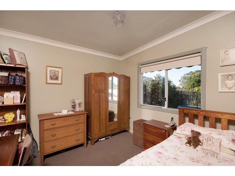 24 Hockey Street, Nowra NSW 2541