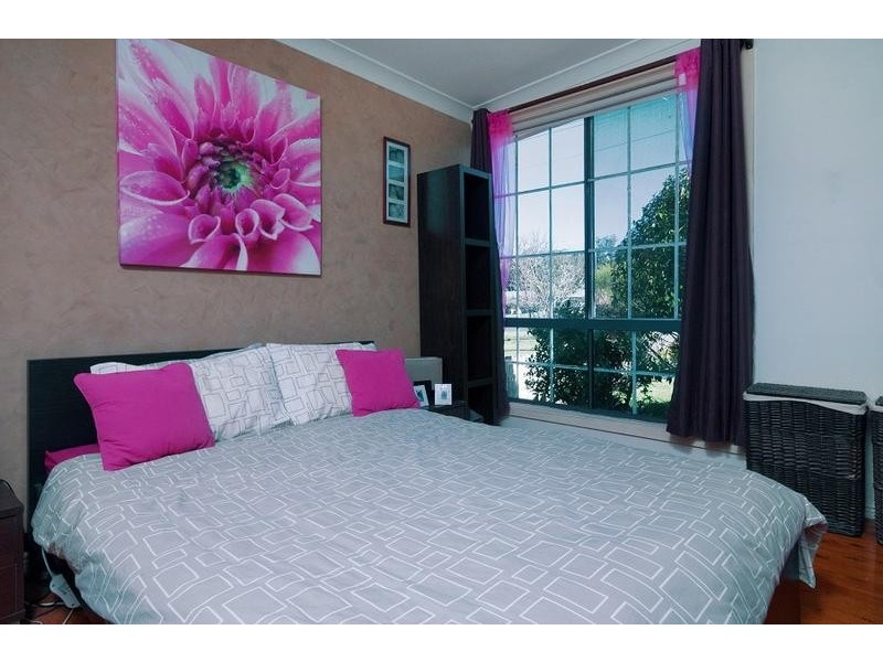 24 Hockey Street, Nowra NSW 2541