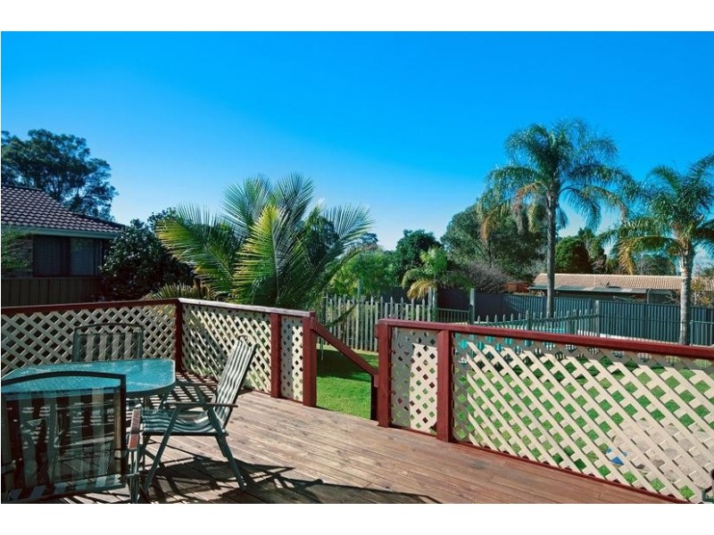 24 Hockey Street, Nowra NSW 2541