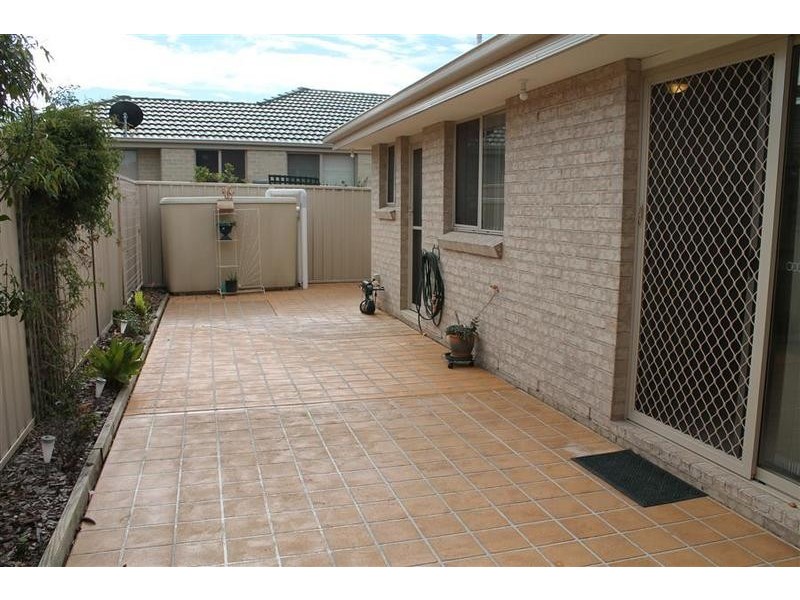 2/25 Sullivan Street, Worrigee NSW 2540