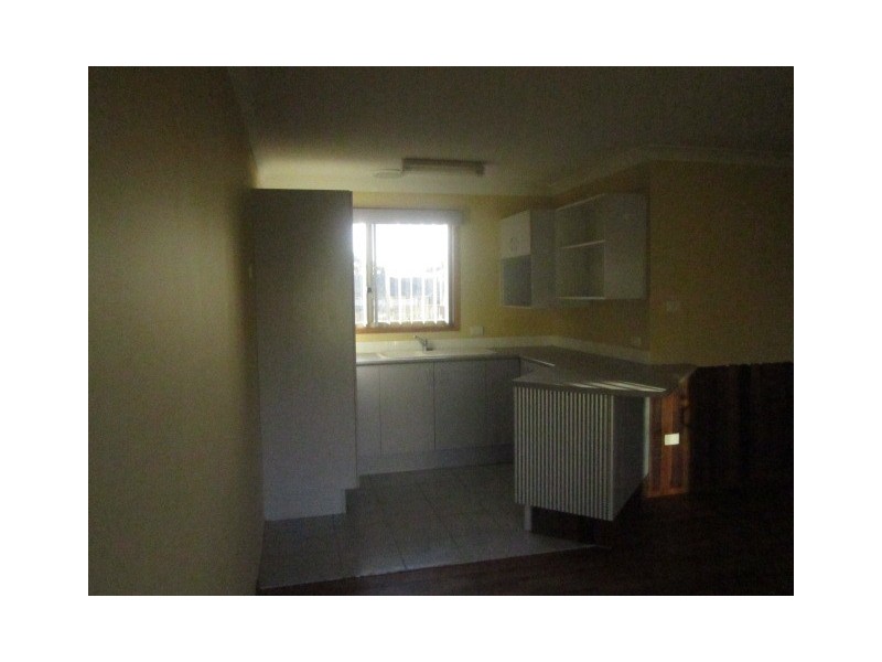 6 Hesperus Close, Nowra NSW 2541