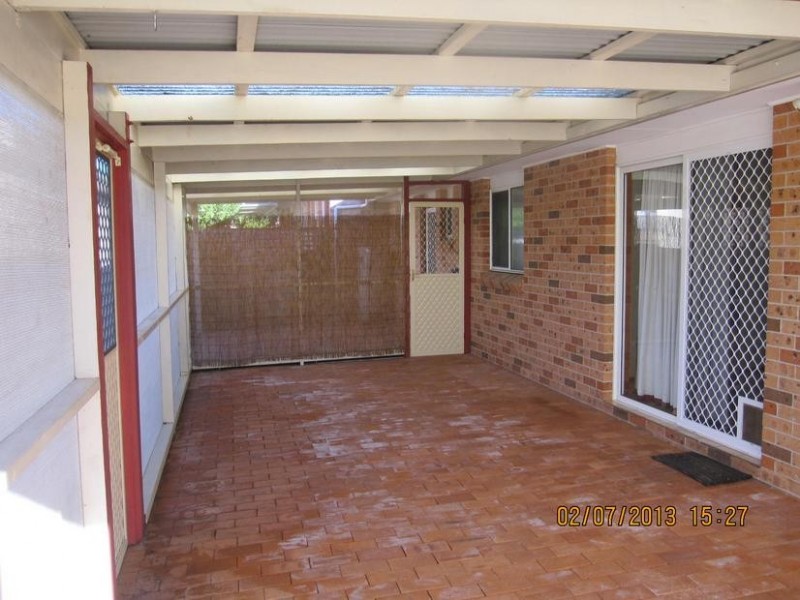 2/17 Wilari Close, Bomaderry NSW 2541