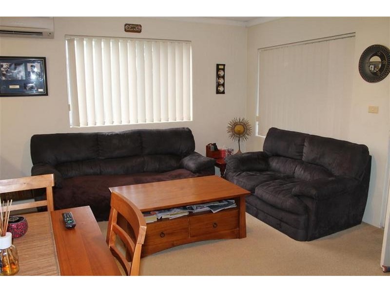 1/11 Karowa Street, Bomaderry NSW 2541