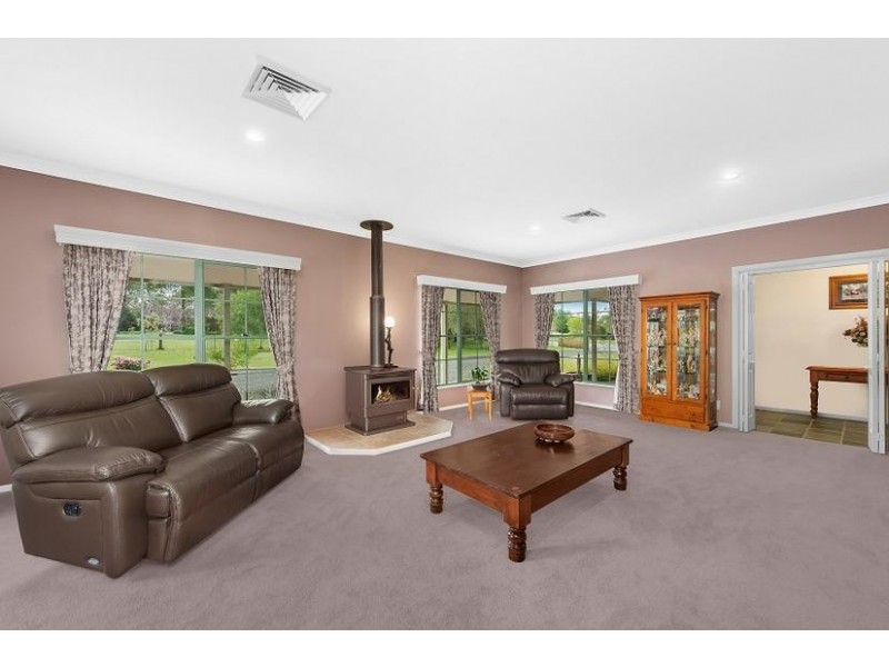 3 Ellison Close, Worrigee NSW 2540