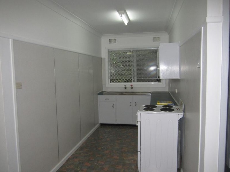 3/6 McGrath Avenue, Nowra NSW 2541