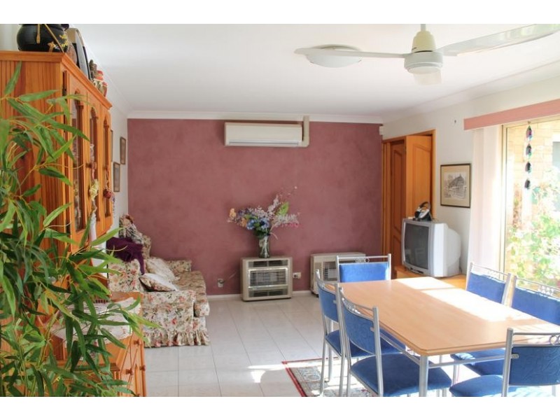 49 Jasmine Drive, Bomaderry NSW 2541