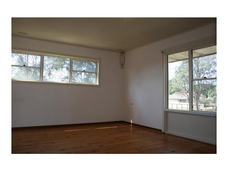 32 Seccombe Street, Nowra NSW 2541