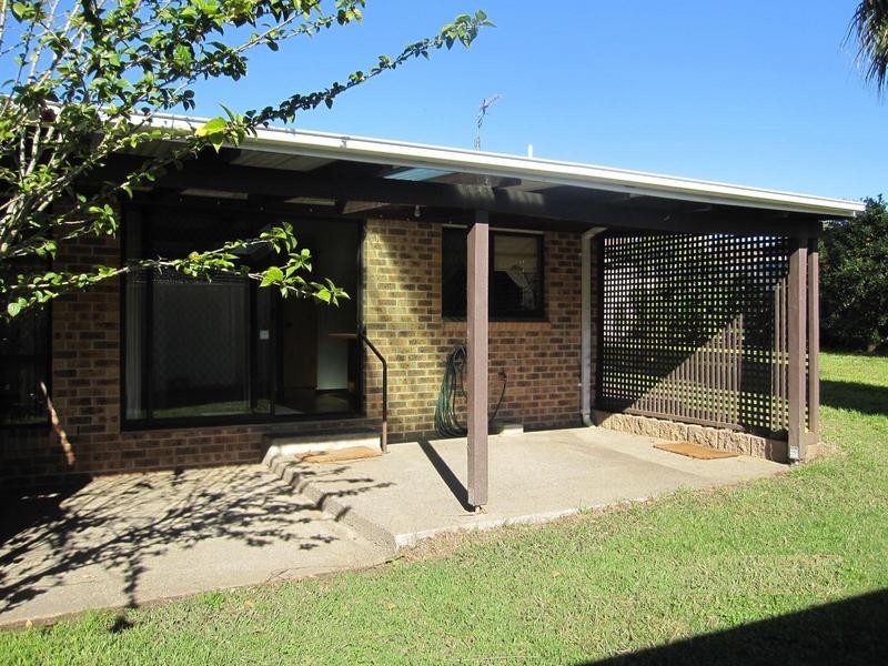 7 Birkdale Grove, Bomaderry NSW 2541