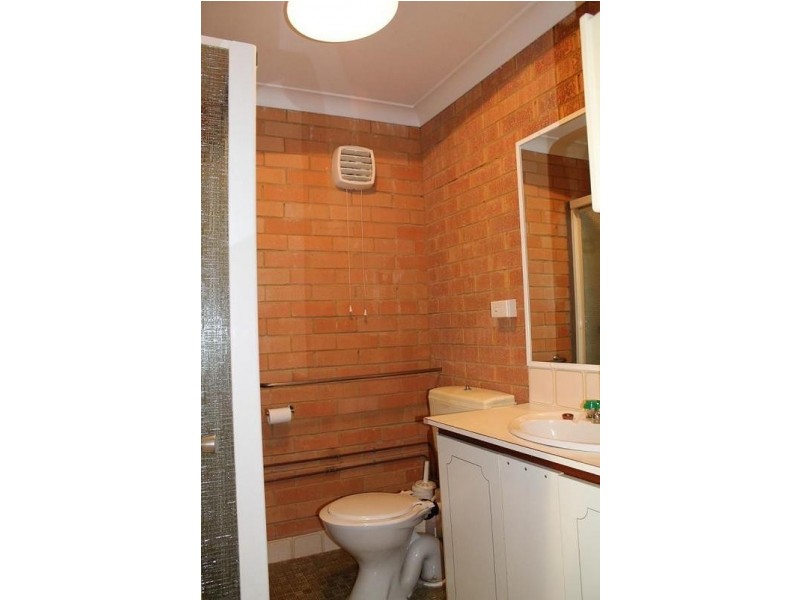 6 Ambassador Avenue, North Nowra NSW 2541