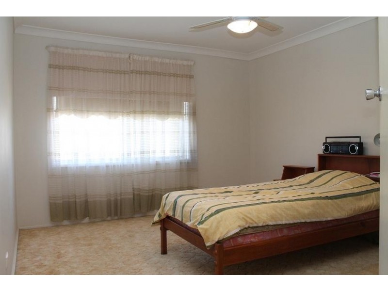 6 Ambassador Avenue, North Nowra NSW 2541