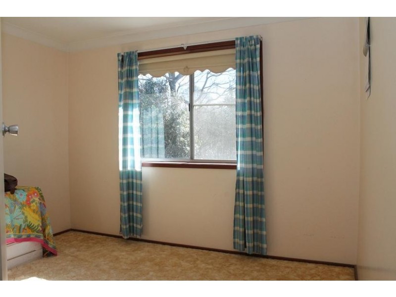 6 Ambassador Avenue, North Nowra NSW 2541