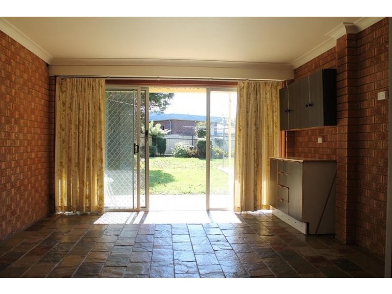 6 Ambassador Avenue, North Nowra NSW 2541