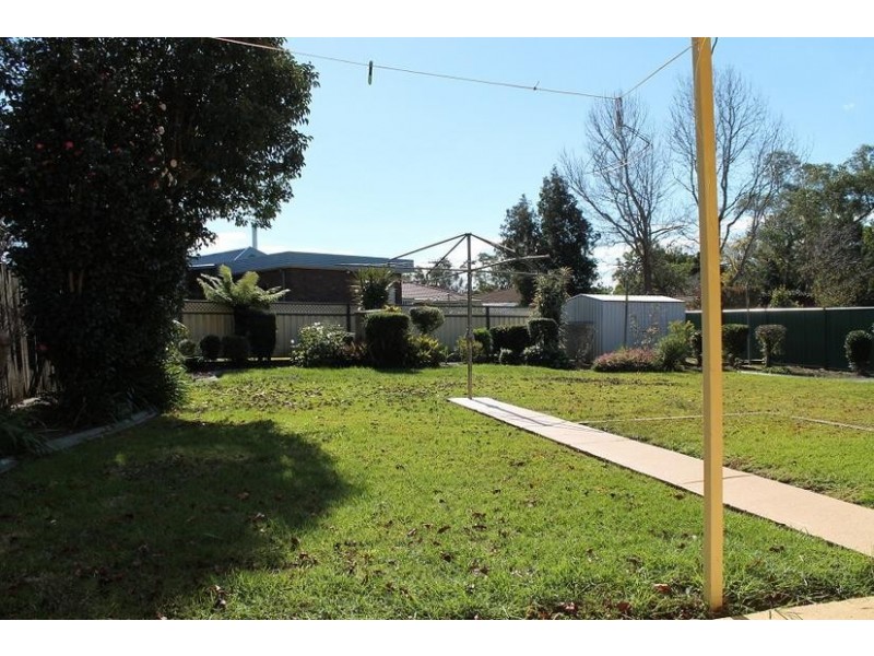 6 Ambassador Avenue, North Nowra NSW 2541