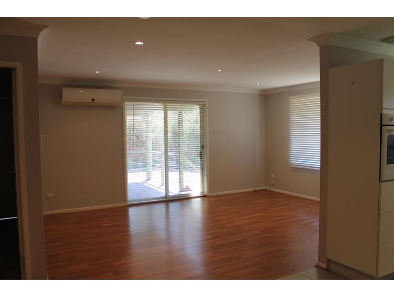 1/5 Jaycee Avenue, Nowra NSW 2541