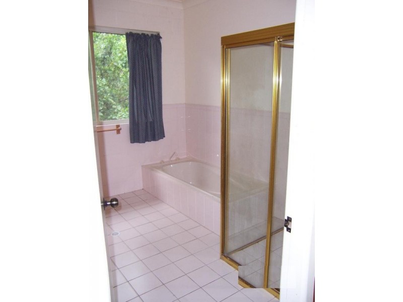 62 Bunberra Street, Bomaderry NSW 2541