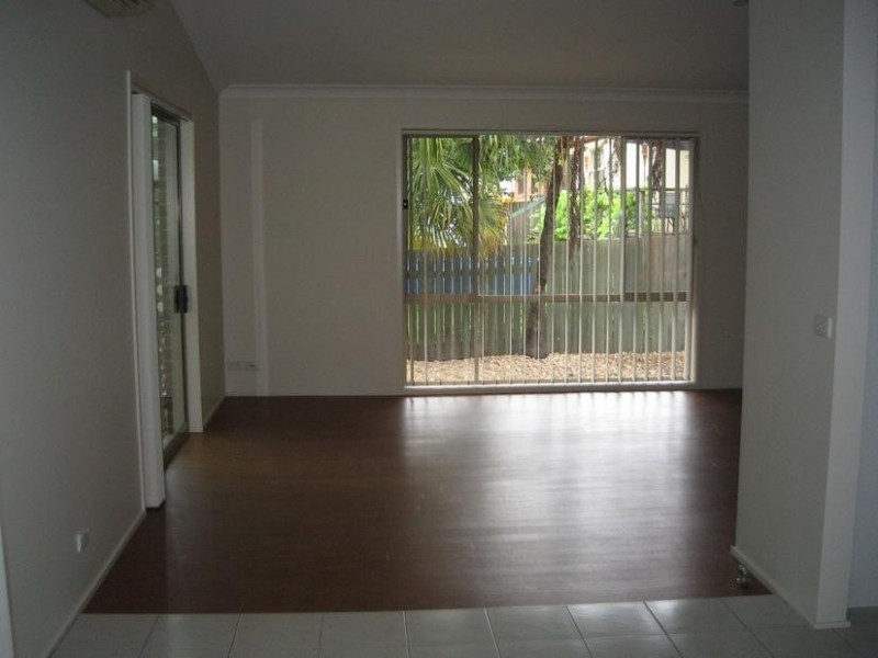 2/187 Illaroo Road, North Nowra NSW 2541