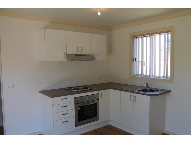 31A Sampson Crescent, Bomaderry NSW 2541