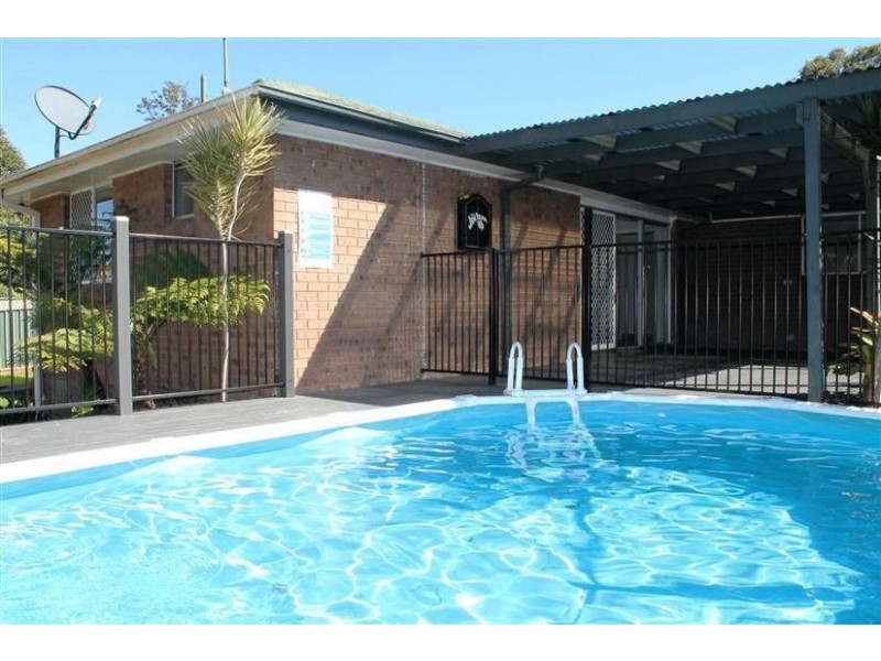 4 Weeroona Place, Nowra NSW 2541