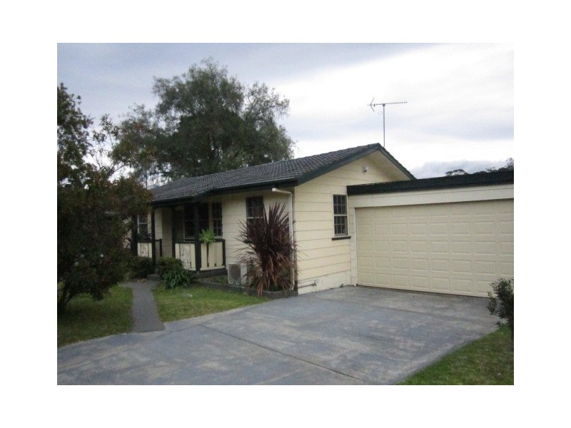 10 Reiby Place, Nowra NSW 2541