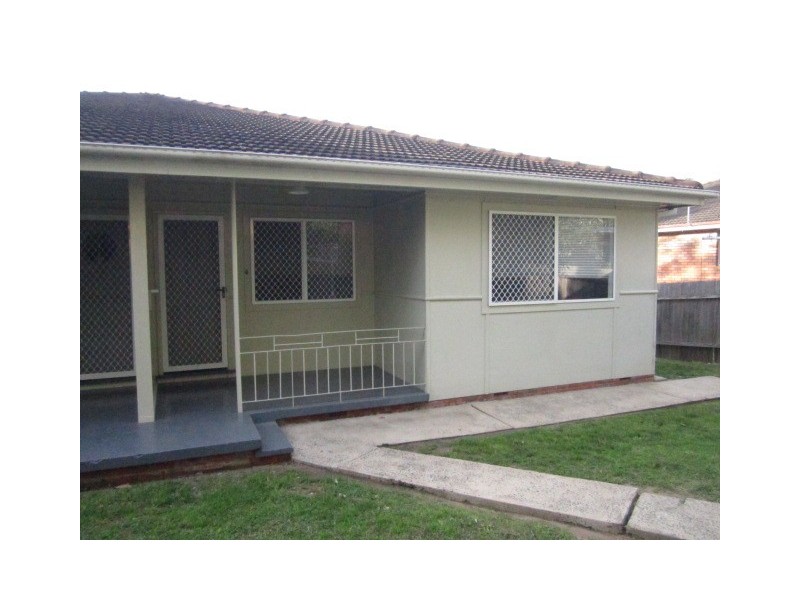 4/6 McGrath Avenue, Nowra NSW 2541